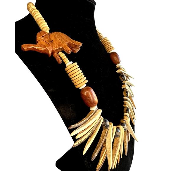 Primitive Wood Carved Beaded Bohemian Elephant African Safari Animal Necklace - Picture 6 of 9